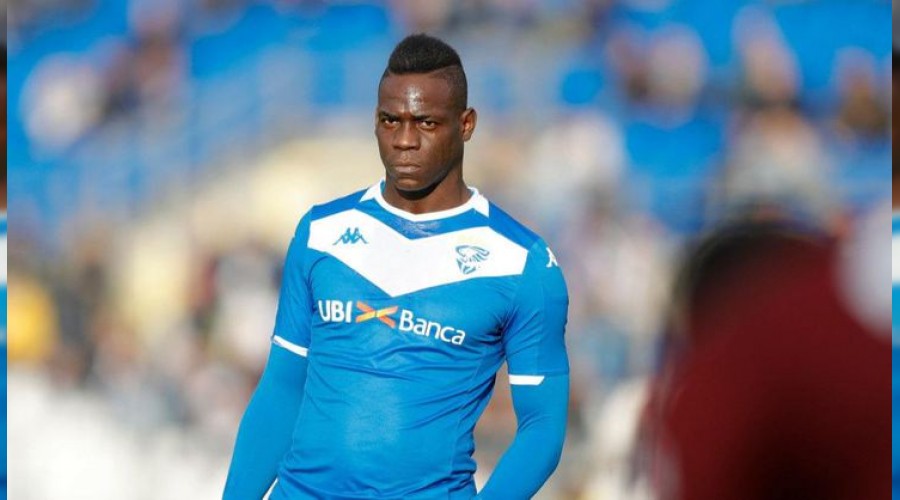 Aslan Balotelli ile temasa geçti