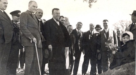 Atatürk'ün bilinmeyen fotoğrafları Küçükçekmece’de