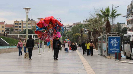 Aydn'da 'dul kadn' says her geen gn artyor