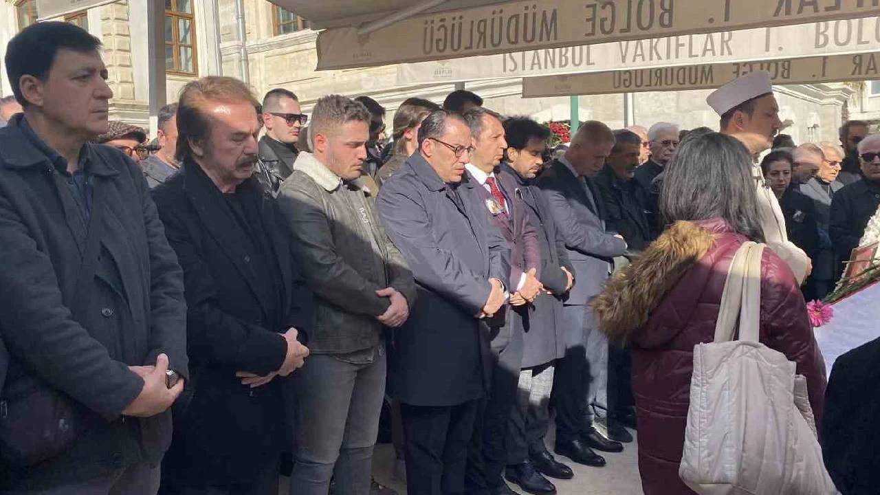Ayla Algan son yolculuğuna uğurlandı