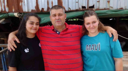 Baba mesleği hayvancılığı devam ettiriyorlar