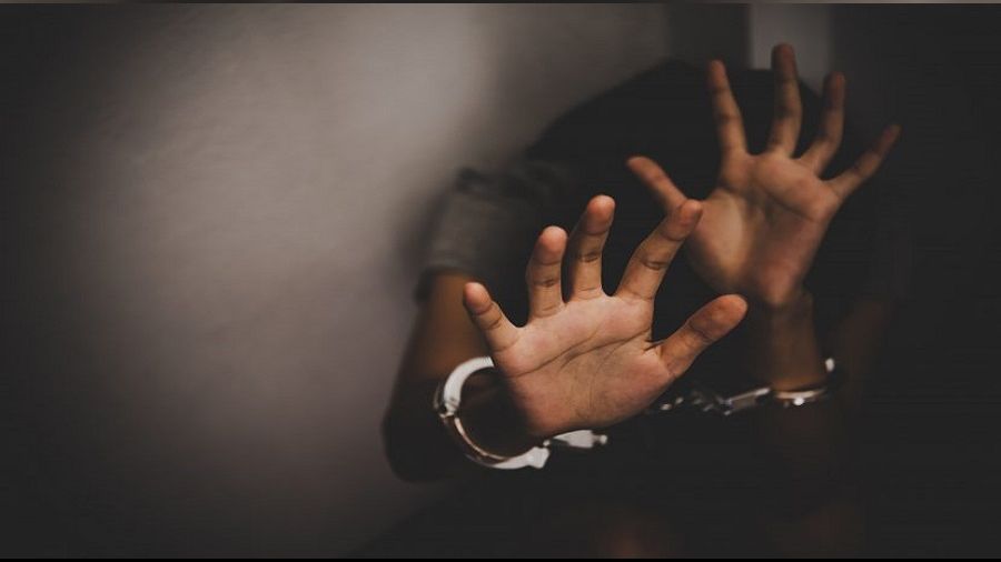 Bakan de�i�ti ter�ristler nefes alamaz hale geldi