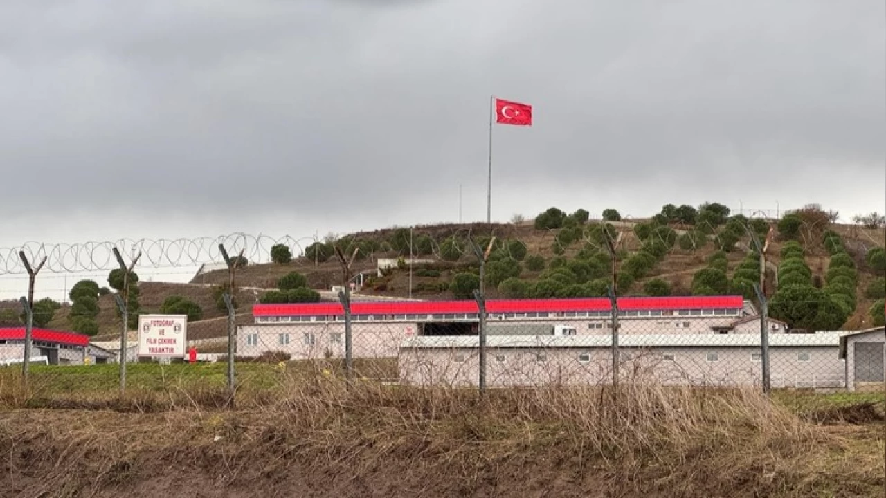 Balıkesir'de patlayıcı üretilen fabrikada patlama