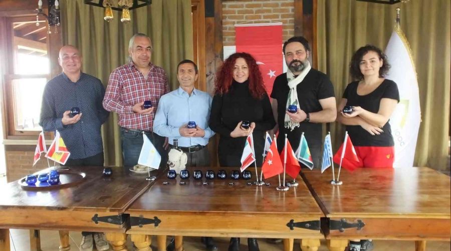 Balkesir'de uzmanlar zeytinya tadm yapt