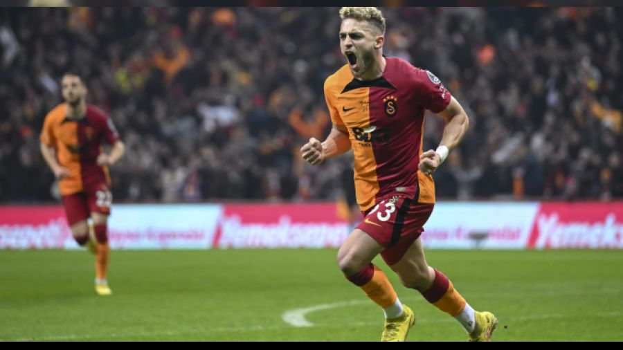 Barış'ın sözleşmesi uzatıldı