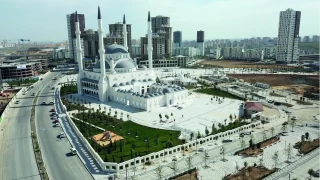 Baakehir: stanbul'un modern yz