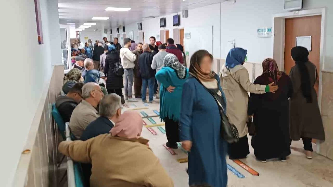 Bayram tatili sonras� hastaneler doldu ta�t�