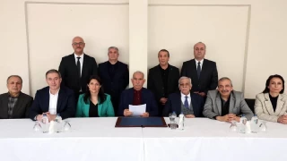 Bebek katili Öcalan beklenen çağrıyı yaptı, gözler şimdi terör gruplarında