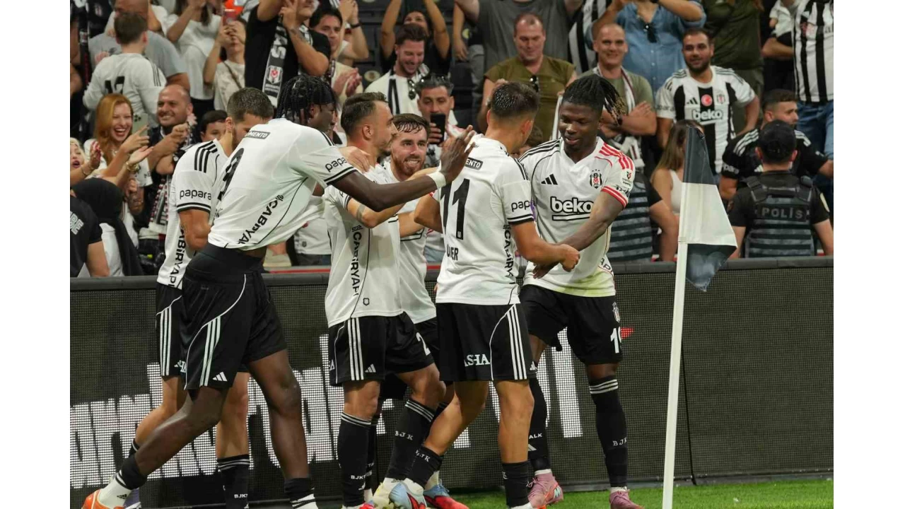 Beşiktaş, Dolmabahçe'de 2'de 2 yaptı
