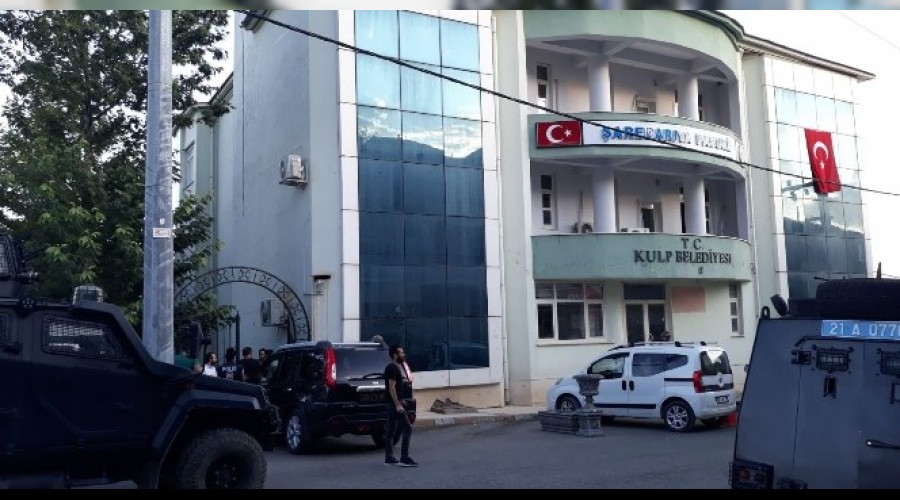 Bir belediyeye daha kayyum atand