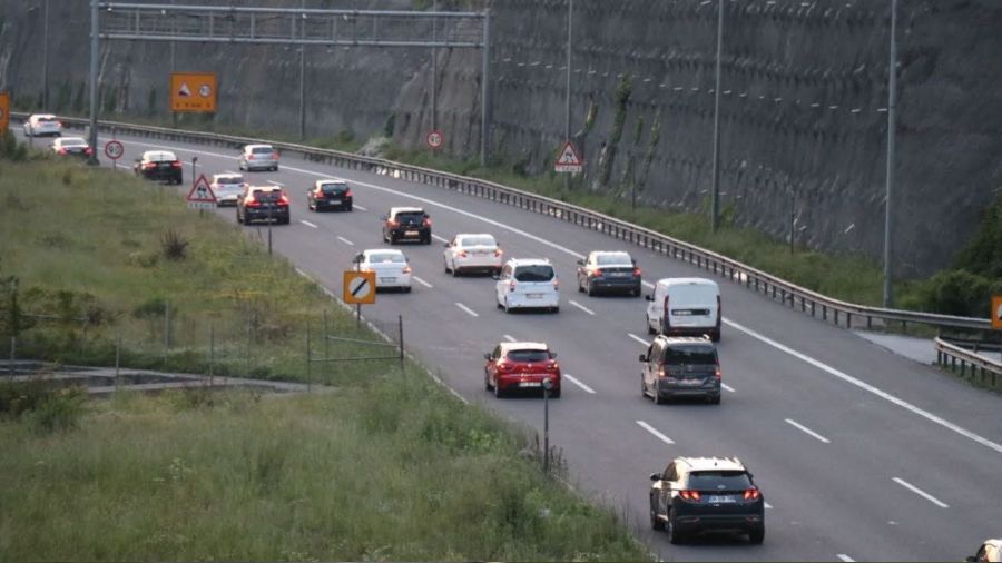 Bolu geiinde akc trafik devam ediyor