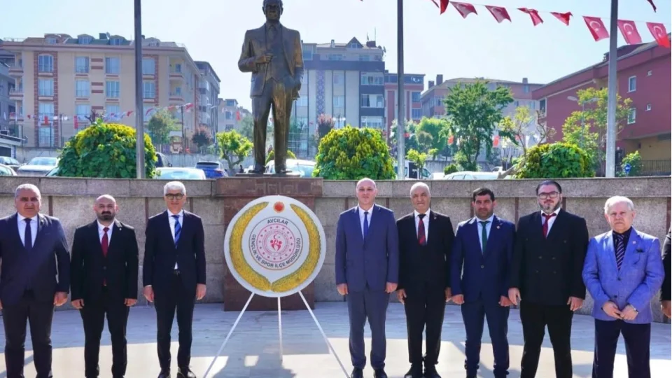 BTP Avcılar İlçe Teşkilatından 19 Mayıs resmi törenlerine yoğun katılım