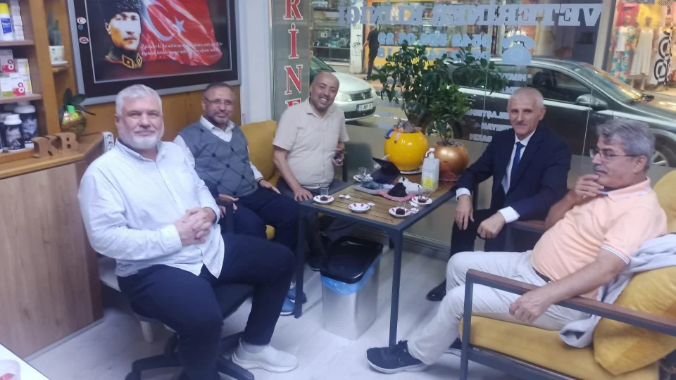 BTP Bafra'da sahaya indi: Vatanda�tan yo�un ilgi 