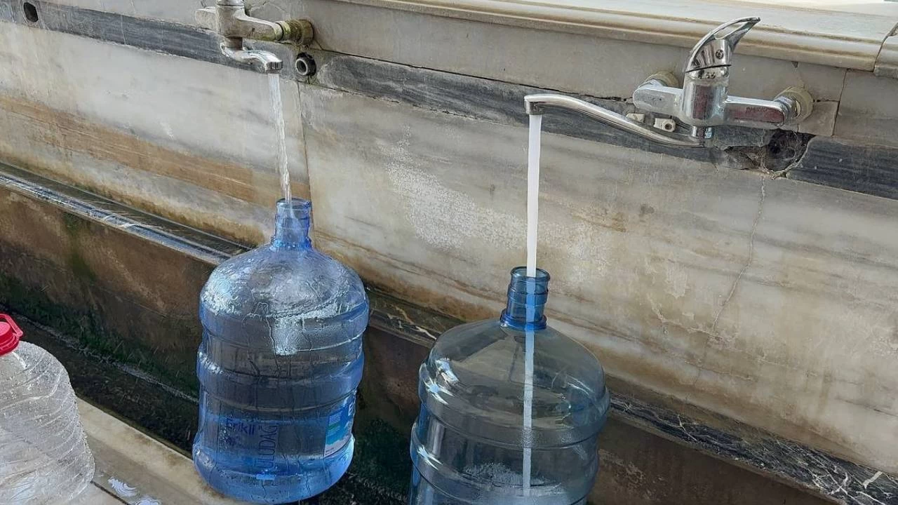 Bu köyden şeker hastalığına iyi gelen su fışkırıyor