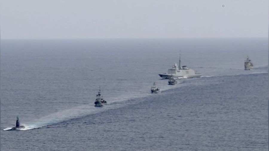 Bu neyin tatbikat�, hedef kim?