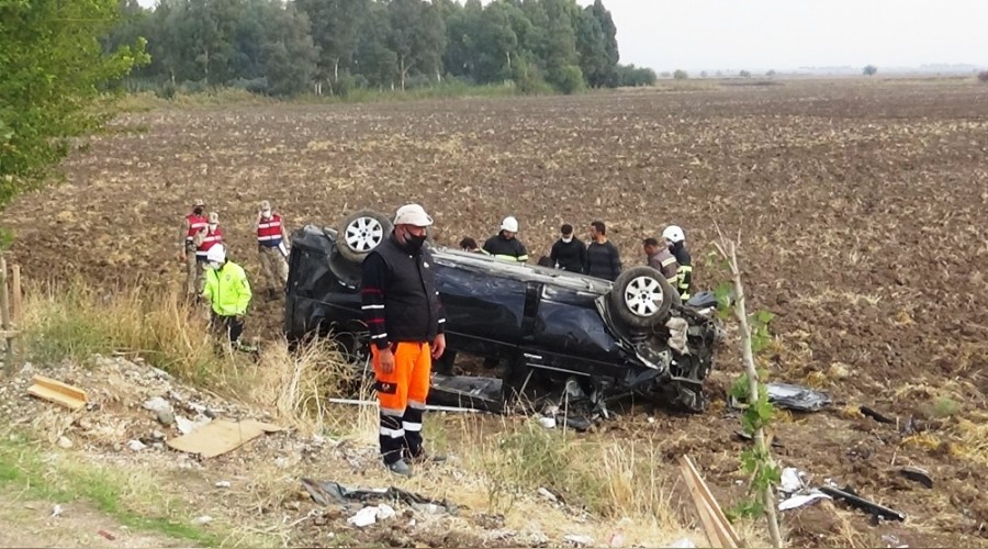 Cenaze yolunda kaza: 9 yaral�