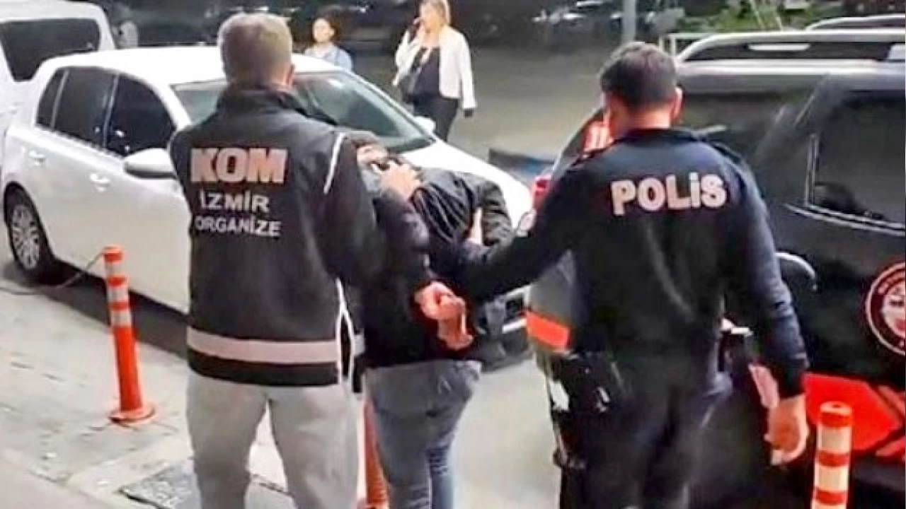 Çeşme'de suç örgütüne operasyon: 7 kişi tutuklandı