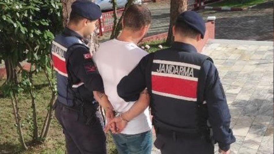 Cezaevinden ka�an su� makinesi yakaland�