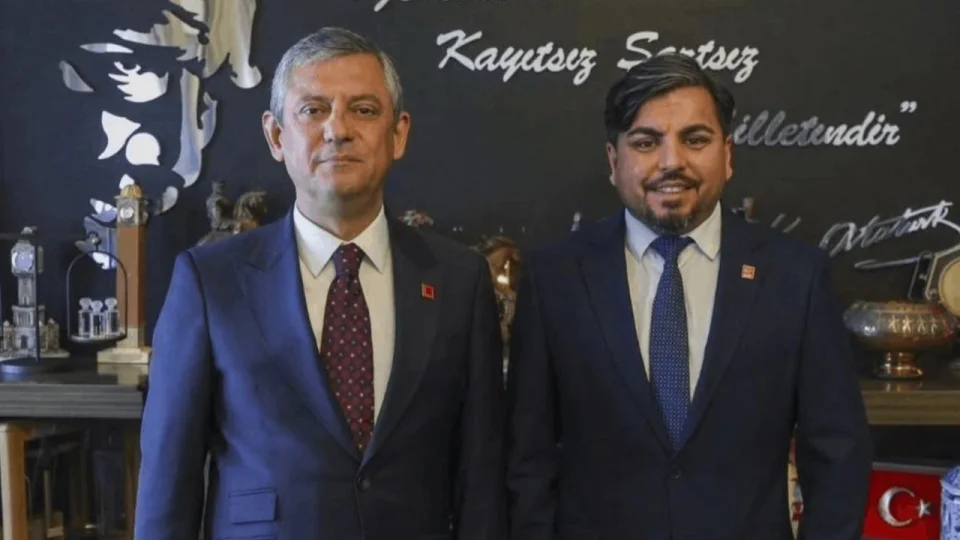 CHP, Arif Kocab�y�k'�n �yelik i�lemlerini durdurdu