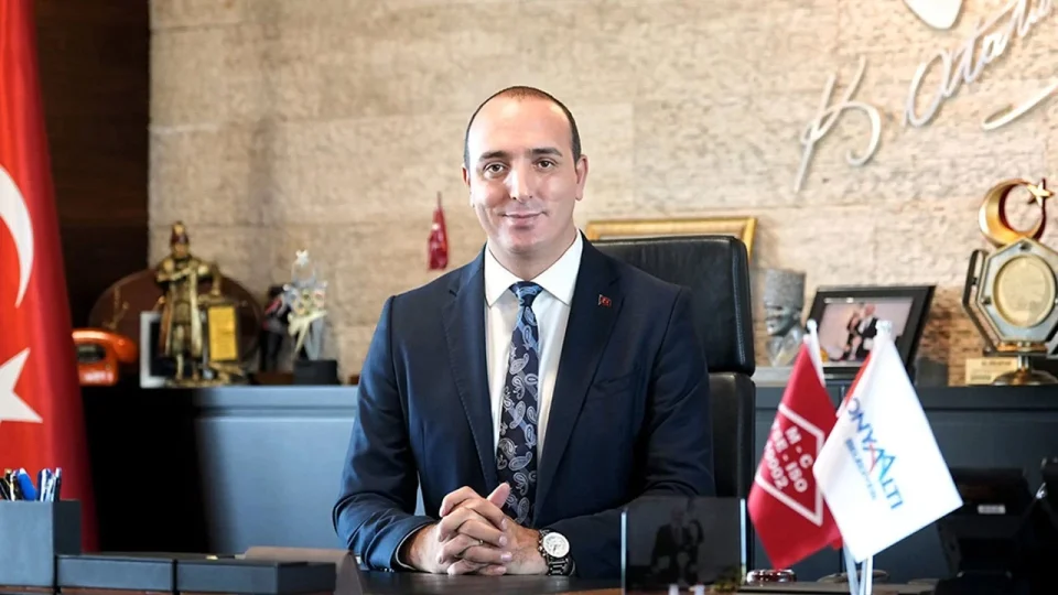 CHP�den istifa eden Konyaalt� Belediye Ba�kan� Cem Kotan��n yeni partisi belli oldu