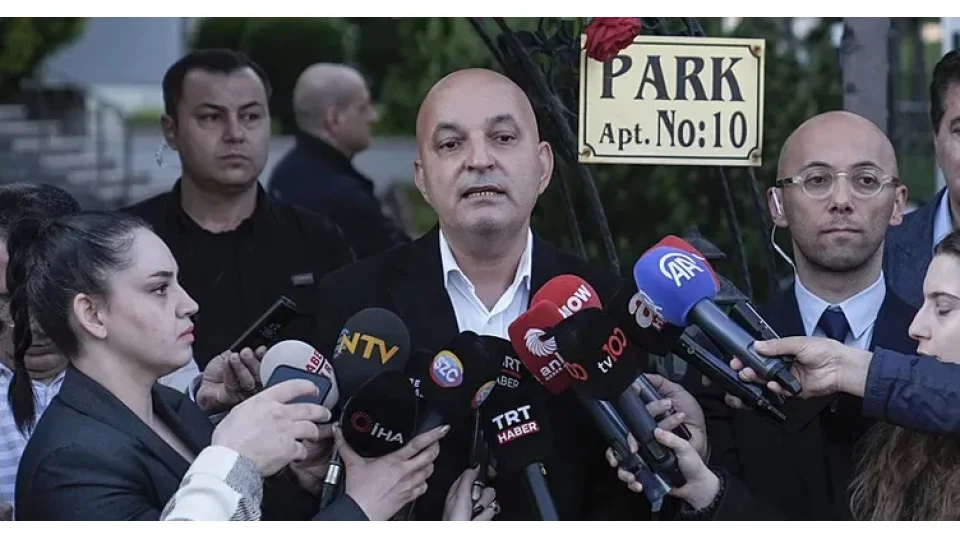 CHP'li Mahir Polat, "Kemal Bey'e hain diyenlerin partiyle ilişiği kesilir" dedi