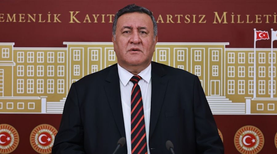 Çiftçi borcu borç alarak kapatıyor