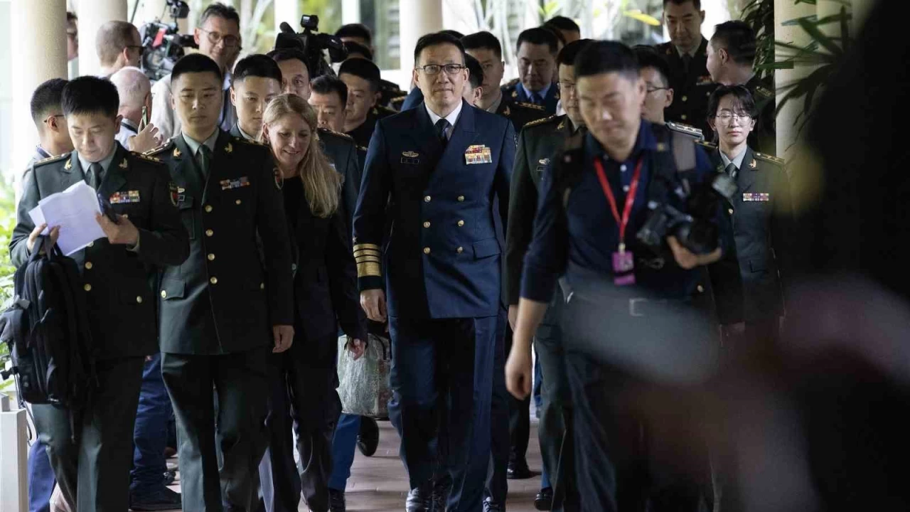 �in Savunma Bakan�'ndan, ABD Savunma Bakan� Austin'e �ok!