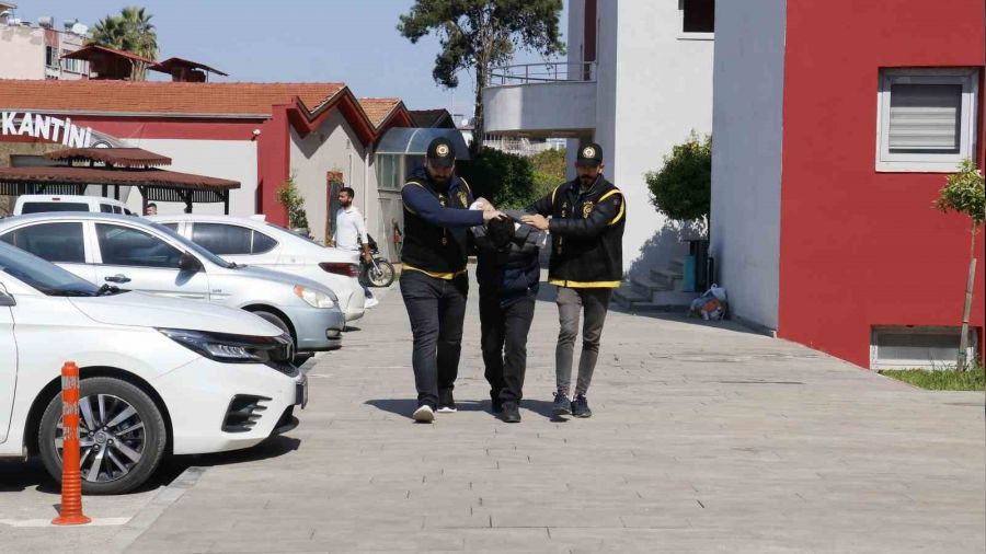 Cinayet san��� serbest b�rak�ld�, 2 ki�iyi daha vurdu