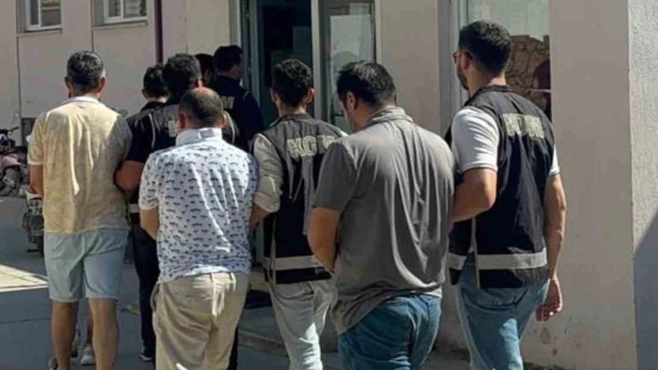 Dat�a'dan Yunanistan'a ka�maya �al��an 8 FET� �yesi yakaland�