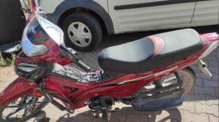Deneme bahanesiyle motoru çaldı