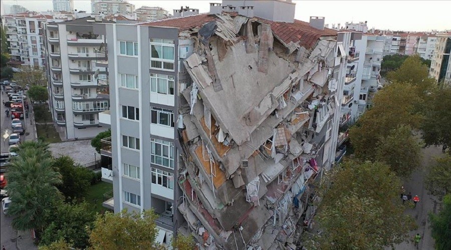 Deprem bahanesiyle iş adamlarını dolandırmışlar