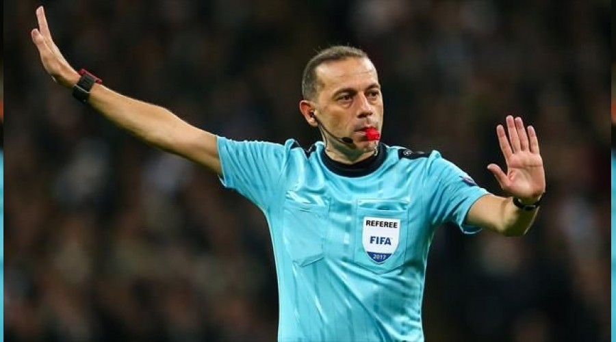 Derbi Cüneyt Çakır'ın