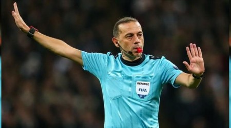 Derbi Cüneyt Çakır'ın