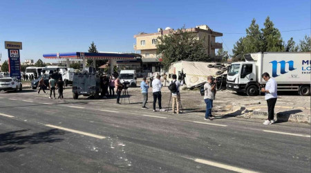Derik'te vatandaşlar kaza yerine akın etti