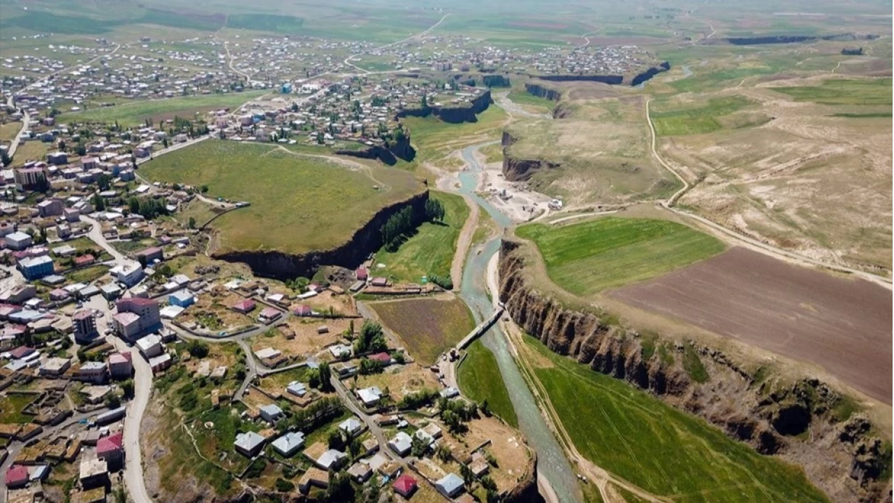 Diyadin: Tarihin ve doann bulutuu ifal topraklar