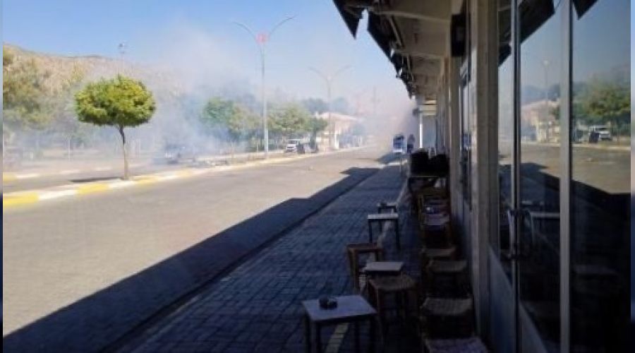 Diyarbakır'da elektrik protestosunda olaylar çıktı