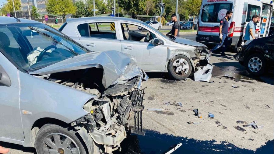 Diyarbakr'n Eyll ay src kaynakl kaza bilanosu: 2 l 453 yaral