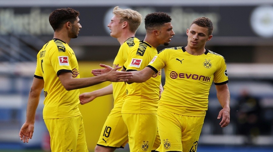 Dortmund deplasmanında farka koştu: 6-1
