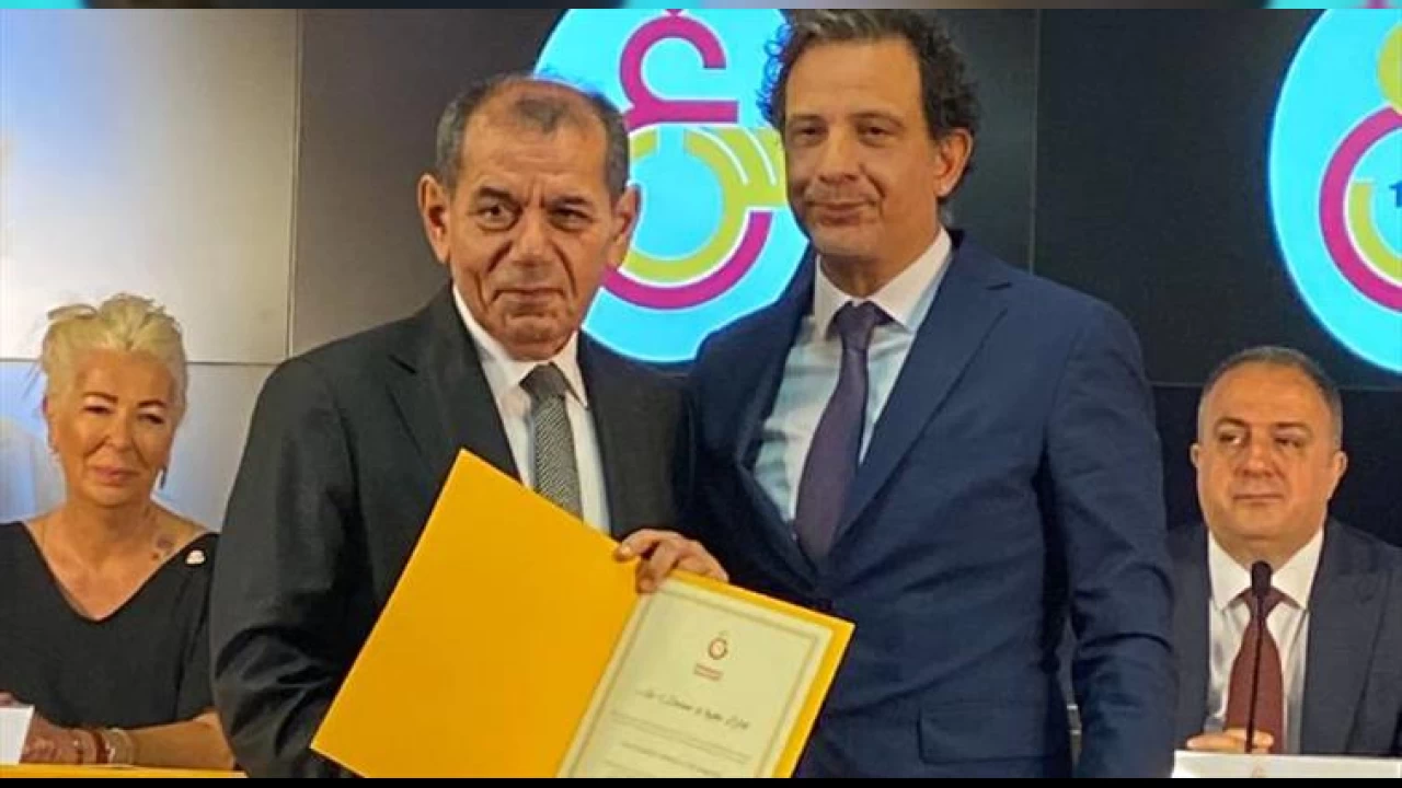 Dursun �zbek'in yeni d�nemi ba�lad�