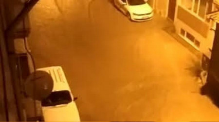 Edirne'de aniden bastıran yağmur hayatı felç etti
