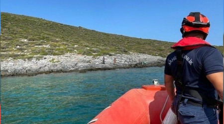 Ege'de Yunan zulmü: Can yeleksiz ve elleri kelepçeli denize atmýþlar