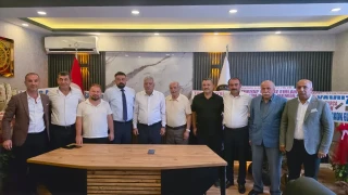 Elazığ'da BTP heyetinden esnaf ve oda başkanlarına ziyaret