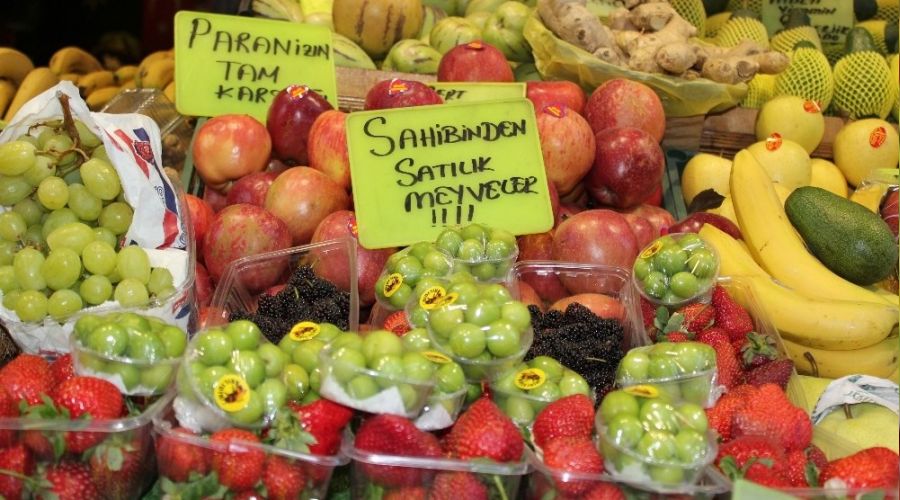 Erik, �eyrek alt�n� sollad�