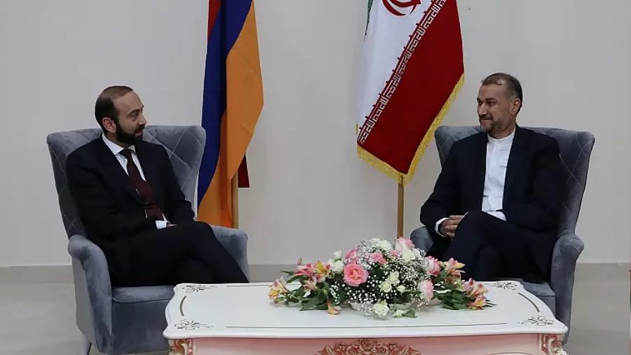 Ermenistan'a �ran'dan tam destek