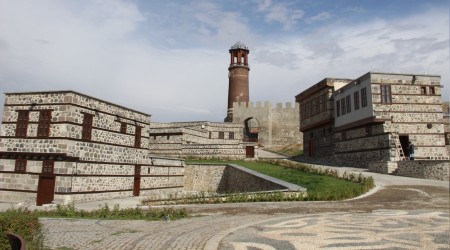 Erzurum Kalesi’nde sona gelindi