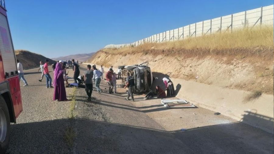 Erzurum'da feci kaza: 1 ölü, 8 yaralı