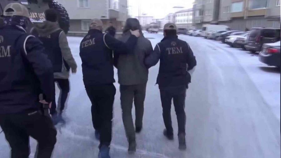 Erzurum'da terör örgütlerine operasyon: 12 gözaltı
