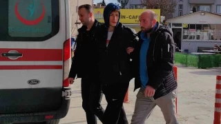 Evine hırsızlık için girdiği kişiyi ve arkadaşını bıçaklayan kişi tutuklandı