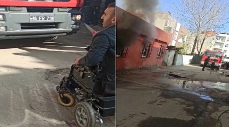 Evini yaktı, itfaiye ekiplerine bıçakla direndi