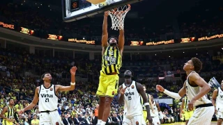 Fenerbah�e, Euroleague'e galibiyetle ba�lad�